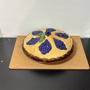 Vintage Ceramic Blueberry Motif Covered Pie Dish in Cream and Deep Blue